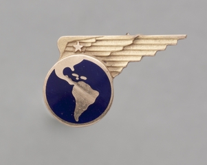 Image: service pin: Pan American Airways, 5 years