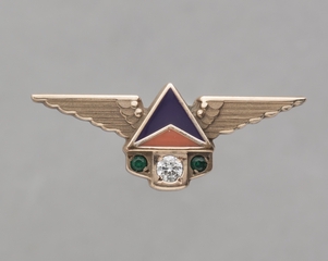 Image: service pin: Delta Air Lines, 30 years