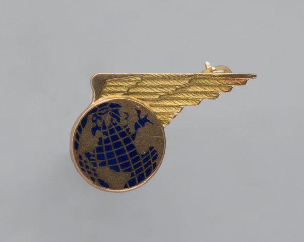 Service pin: Pan American World Airways, 3-5 years
