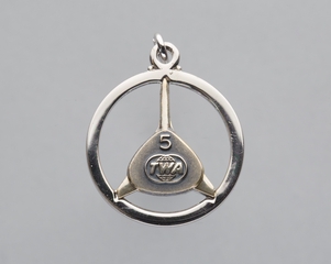 Image: service pendant: TWA (Trans World Airlines), 5 years