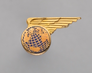 Image: service pin: Pan American World Airways, 3-5 years