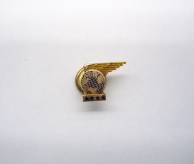 Image: service pin: Pan American World Airways, 20 years