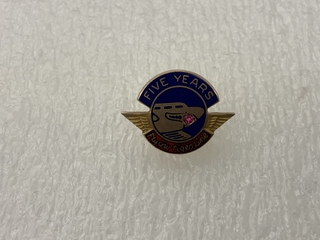 Image: service pin: Flying Tiger Line, 5 years