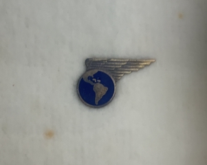 Image: service pin: Pan American Airways, 1-3 years