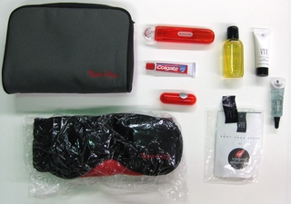 Image: amenity kit: Virgin Atlantic, Upper Class