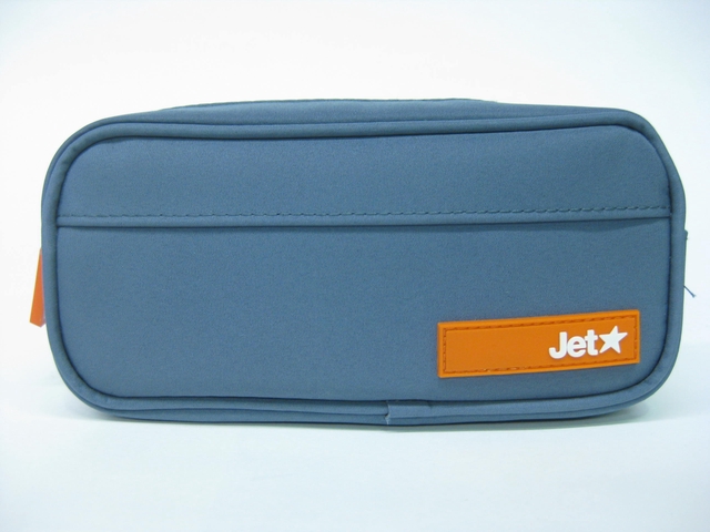 Amenity kit: Jetstar Airways