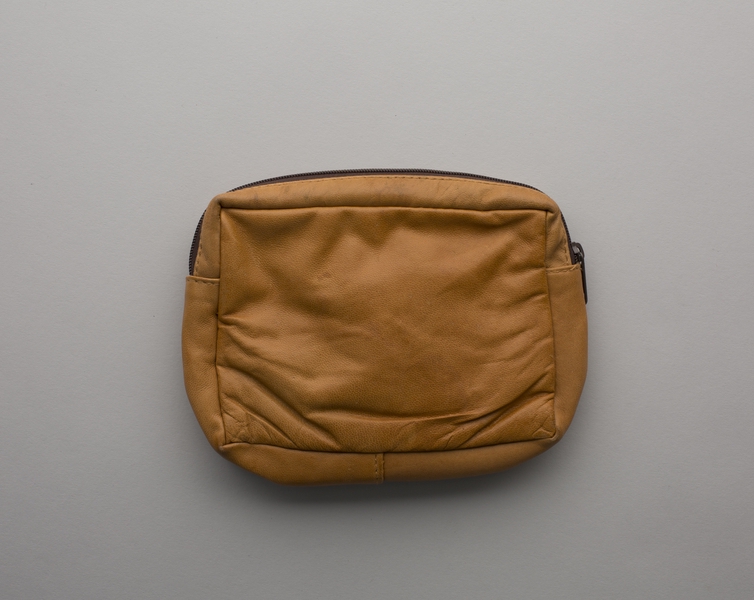 Image: amenity kit cover: TWA (Trans World Airlines)