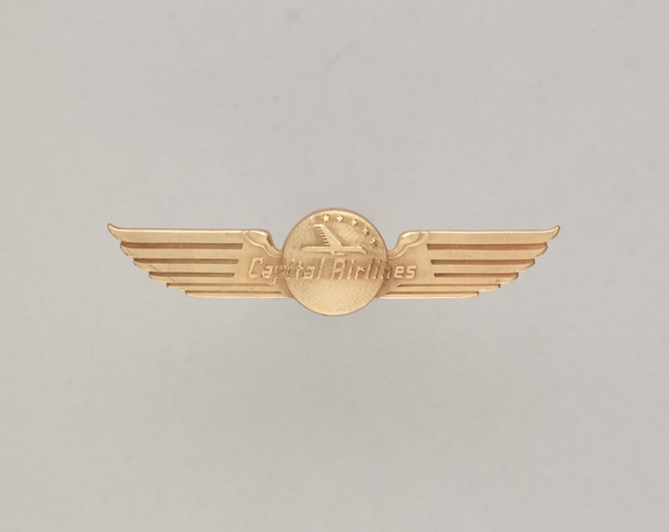 Flight officer wings: Capital Airlines