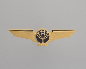 Image: second officer wings: Atlas Air (Cargo)