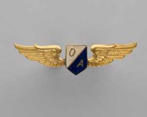 Image: flight officer wings: Olympic Airways