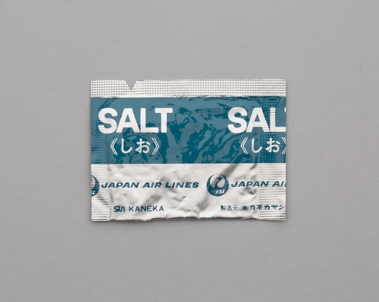 Image: salt packet: Japan Air Lines