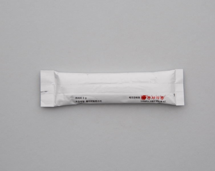 Image: creamer packet: Asiana Airlines