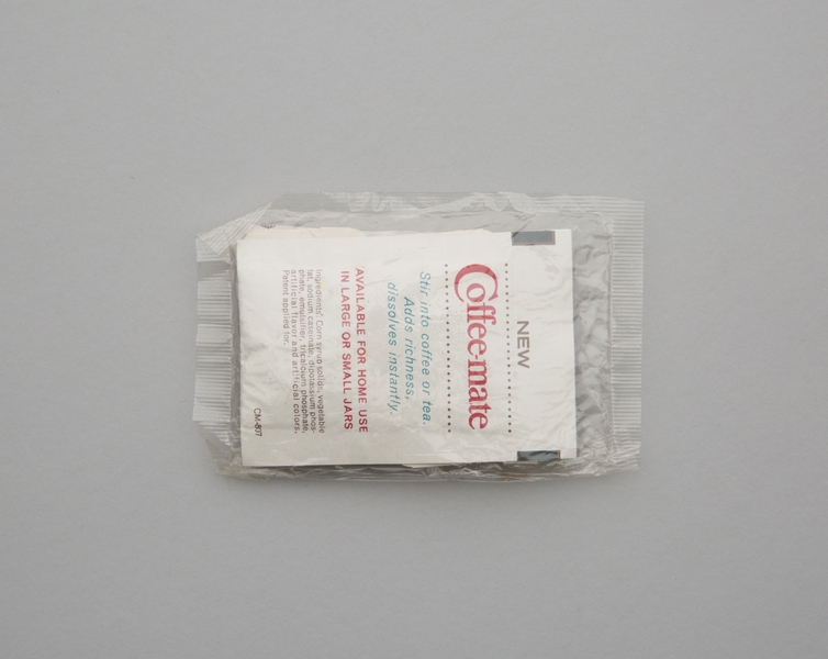 Image: coffee condiment set: TWA (Trans World Airlines)