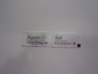 Image: salt and pepper packets: Air Canada