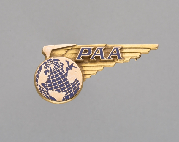 Customer service crew wing: Pan American Airways, traffic and sales agent