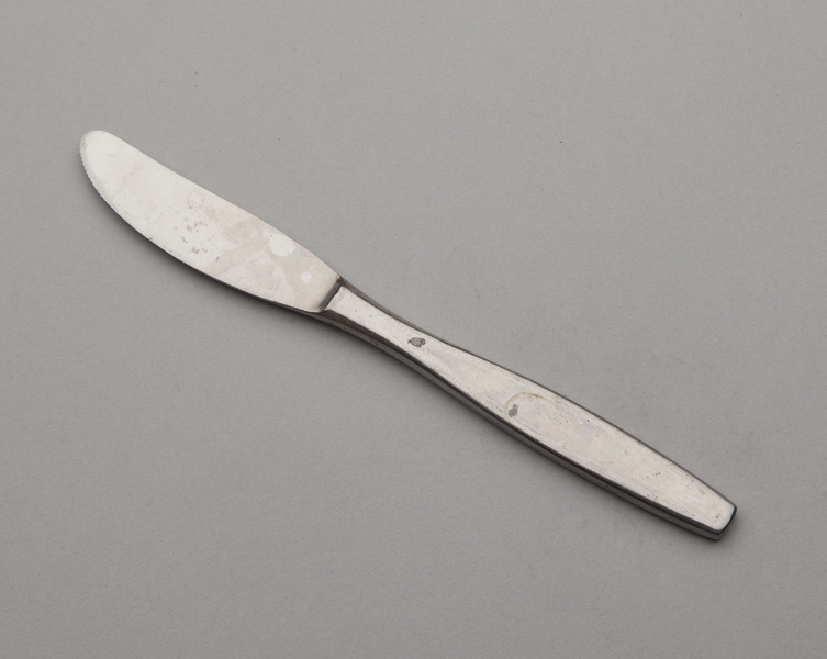 Image: knife: Aerolineas Argentinas