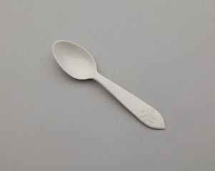 Image: spoon: American Airlines