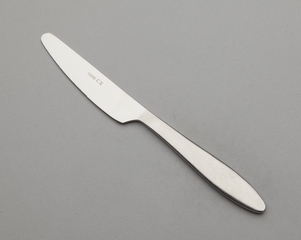 Image: knife: Cathay Pacific Airways