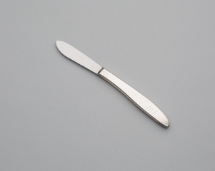 Image: knife: Japan Airlines
