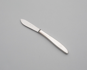 Image: knife: Japan Airlines