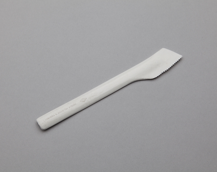 Image: knife: Alitalia