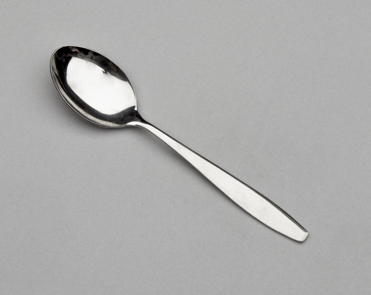 Image: demitasse spoon: Qantas Airways