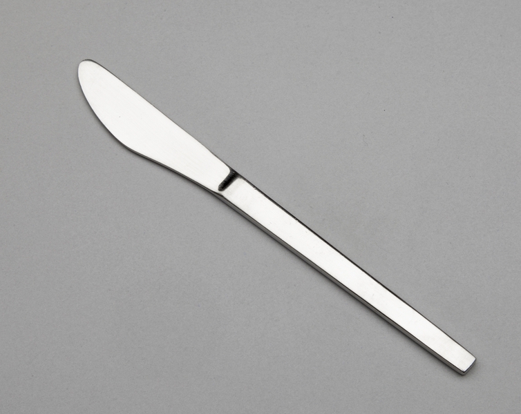 Image: knife: Thai Airways International