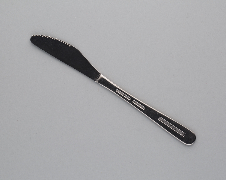 Image: knife: British Airways