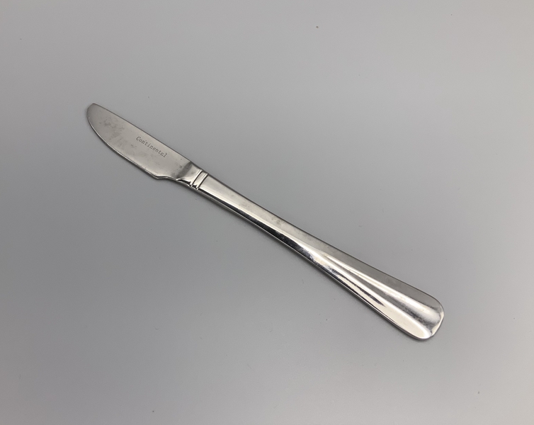 Image: knife: Continental Airlines
