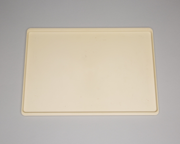 Serving tray: Canadian Pacific Air Lines