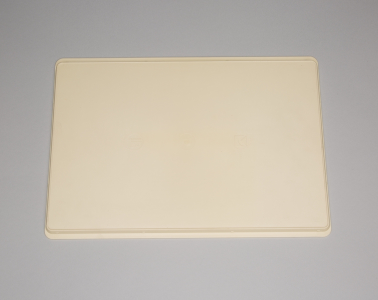 Image: serving tray: Canadian Pacific Airlines