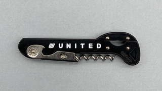 Image: corkscrew: United Airlines