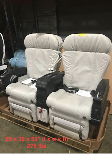 Image: first class seat section: Virgin America