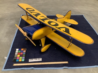 Image: flying model airplane: Pitts Special S-1D