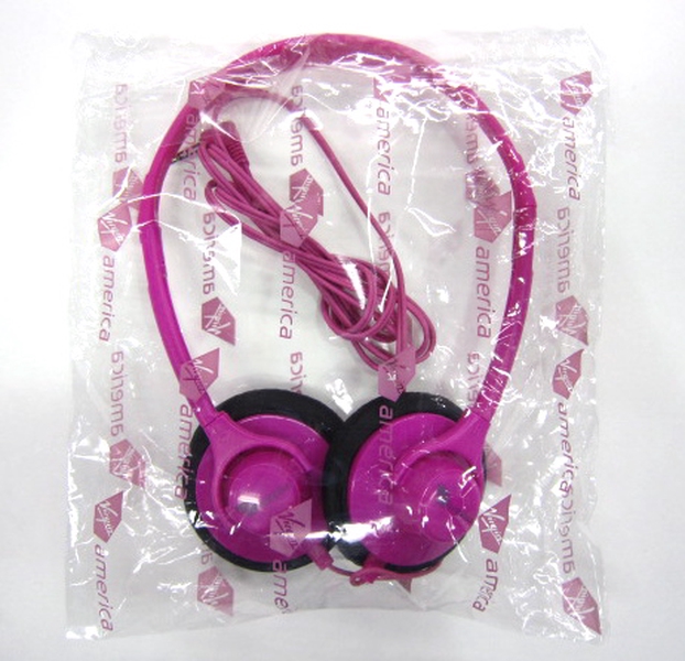 Image: inflight headset: Virgin America