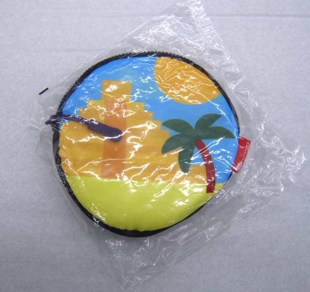 Image: amenity kit: Virgin America, first class, Cancun