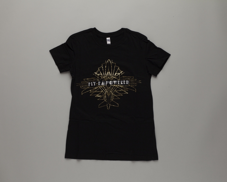 Image: employee t-shirt: Virgin America