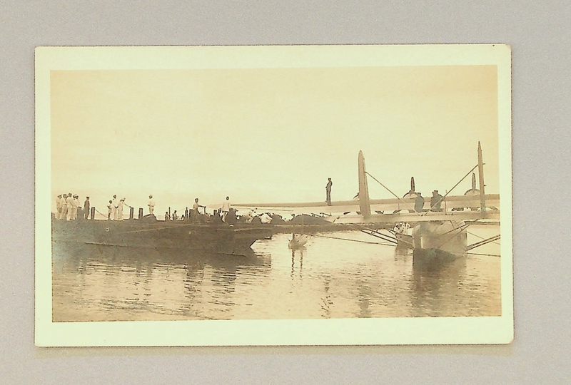 Image: postcard: Pan American Airways, Sikorsky S-42, Guam