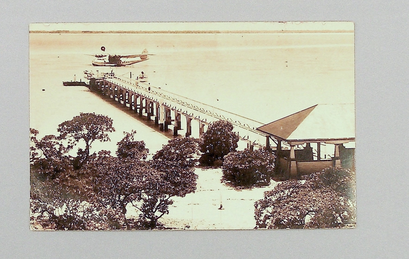 Image: postcard: Pan American Airways, Wake Island