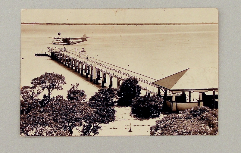 Image: postcard: Pan American Airways, Wake Island