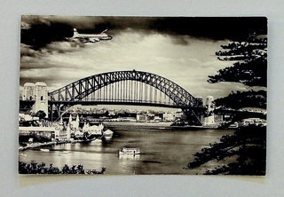 Image: postcard: Pan American Airways, Sydney Harbour Bridge