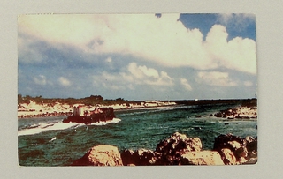Image: postcard: Wake Island, ship