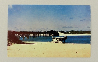 Image: postcard: Wake Island, bridge
