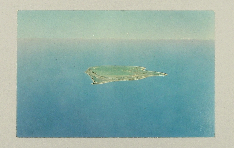 Image: postcard: Wake Island, aerial image