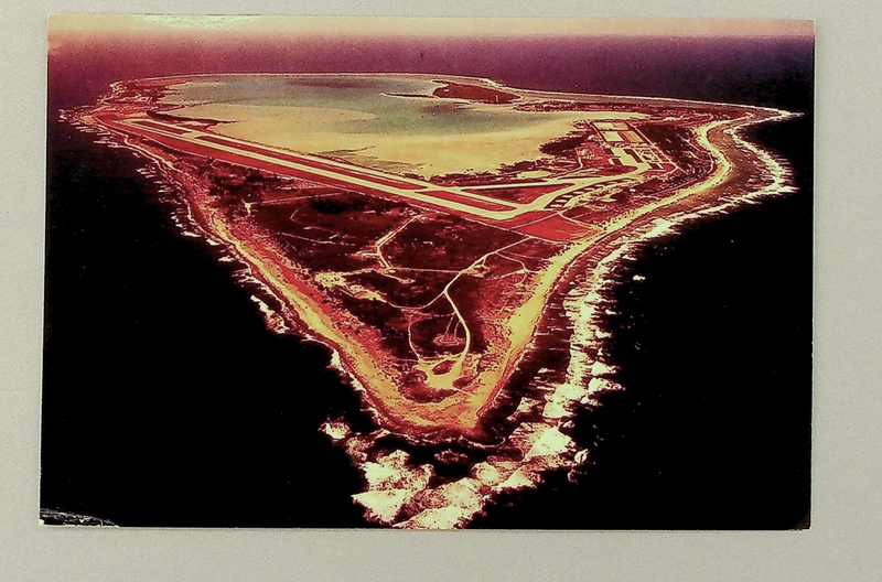 Image: postcard: Wake Island, aerial image