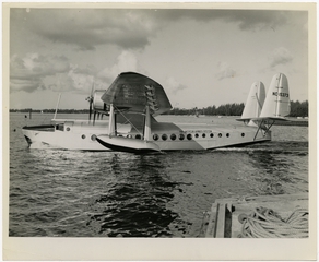 Image: photograph: Pan American Airways System, Sikorsky S-42A Jamaica Clipper
