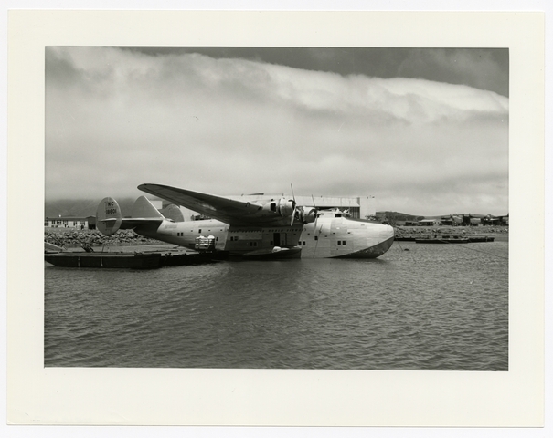 Photograph: Pan American World Airways, Boeing 314 Honolulu Clipper, San Francisco Airport