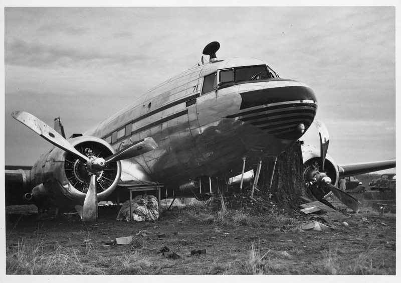 Image: photograph: Douglas DC-3