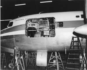 Image: photograph: Pan American World Airways, Douglas DC-7C Clipper Rambler