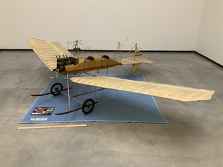 Image: flying model airplane: Fokker Spider